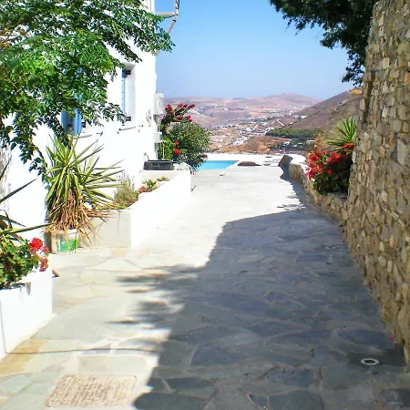 ヴィラ With 2 Bedrooms In With Wonderful Sea View Shared Pool Terrace *