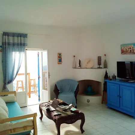 With 2 Bedrooms In With Wonderful Sea View Shared Pool Terrace ヴィラ