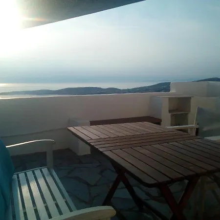 With 2 Bedrooms In With Wonderful Sea View Shared Pool Terrace Páros