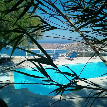 With 2 Bedrooms In With Wonderful Sea View Shared Pool Terrace パロス島
