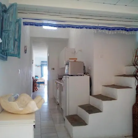 Villa With 2 Bedrooms In With Wonderful Sea View Shared Pool Terrace Páros